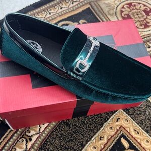 Amalfi Dark Green Velvet Loafers